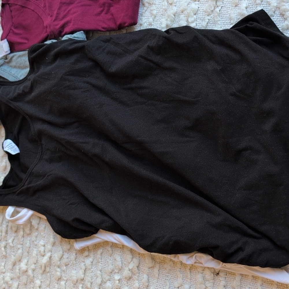 Time And Tru Maternity Base Layer Basic Tee Set O… - image 6